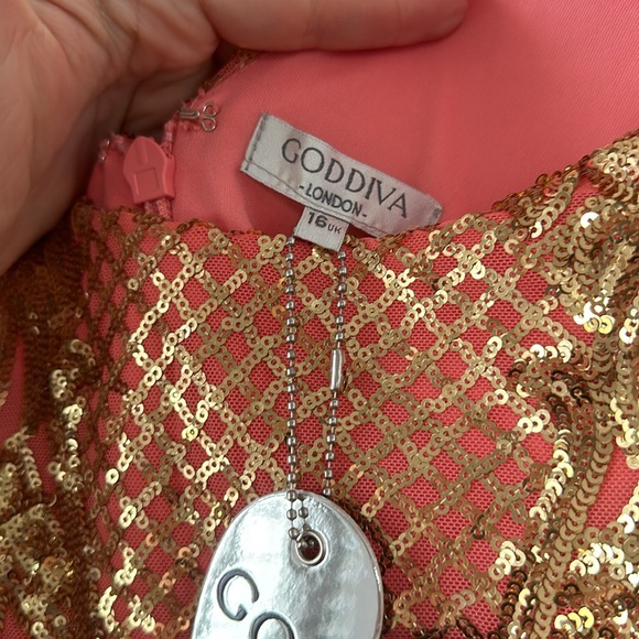 Goddiva London Coral and Gold sequin dress - Picture 5 of 6